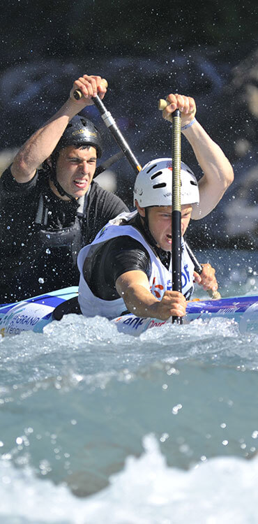                 Canoe descent of the Hérault gorges


                       